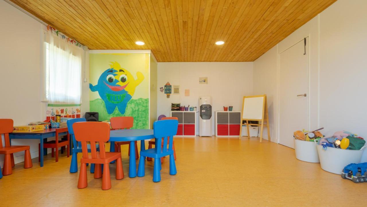 אפרטהוטל צ'יקלנה דה לה פרונטרה Ilunion Sancti Petri מראה חיצוני תמונה